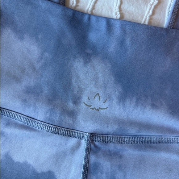 Beyond Yoga Olympus High waisted Soft Blue Leggings - Picture 4 of 5